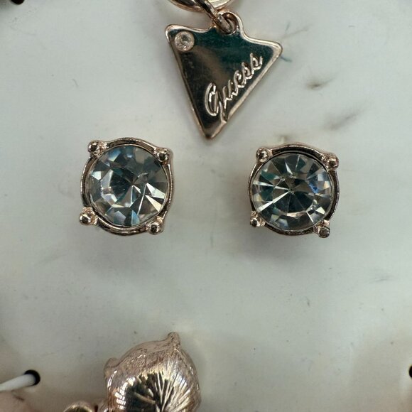 Guess Rose Gold-Tone Link Charm Bracelet & Crystal Stud Earrings Set With Gift B - Picture 6 of 9